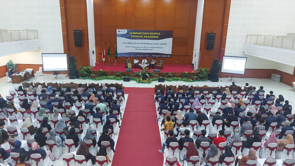 400-an Mahasiswa dan Akademisi Hadiri Seminar dan Ekspos Produk Akademik Balai Litbang Agama Jakarta di UIN Sunan Gunung Djati Bandung dalam dua hari. 