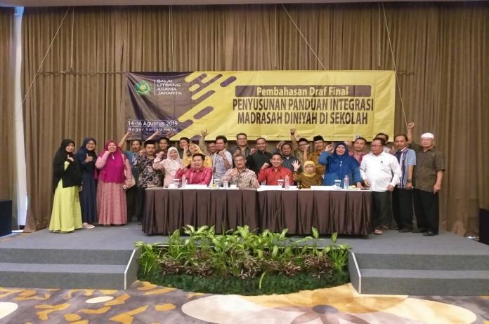Sinergi Pendidikan Sekolah dan Madrasah Diniyah Akan Lahirkan Siswa Terampil dan Berakhlak