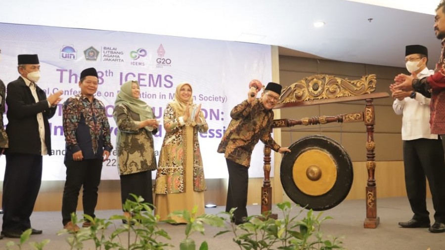 Wamenag Buka Konferensi Internasional The 8th ICEMS 2022