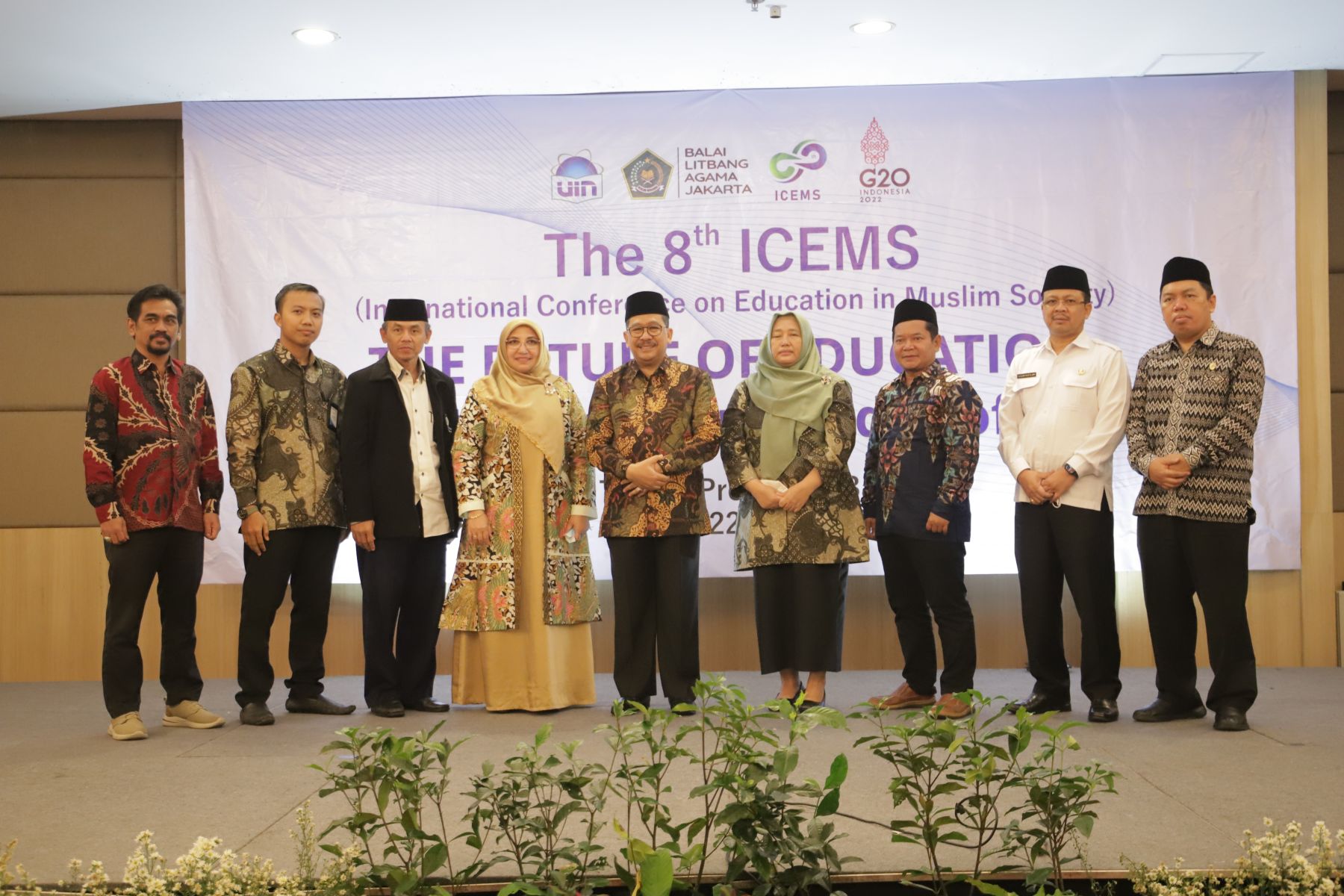 The 8th ICEMS 2022 : Menuju Pendidikan Inklusif, Moderat, dan Profesional