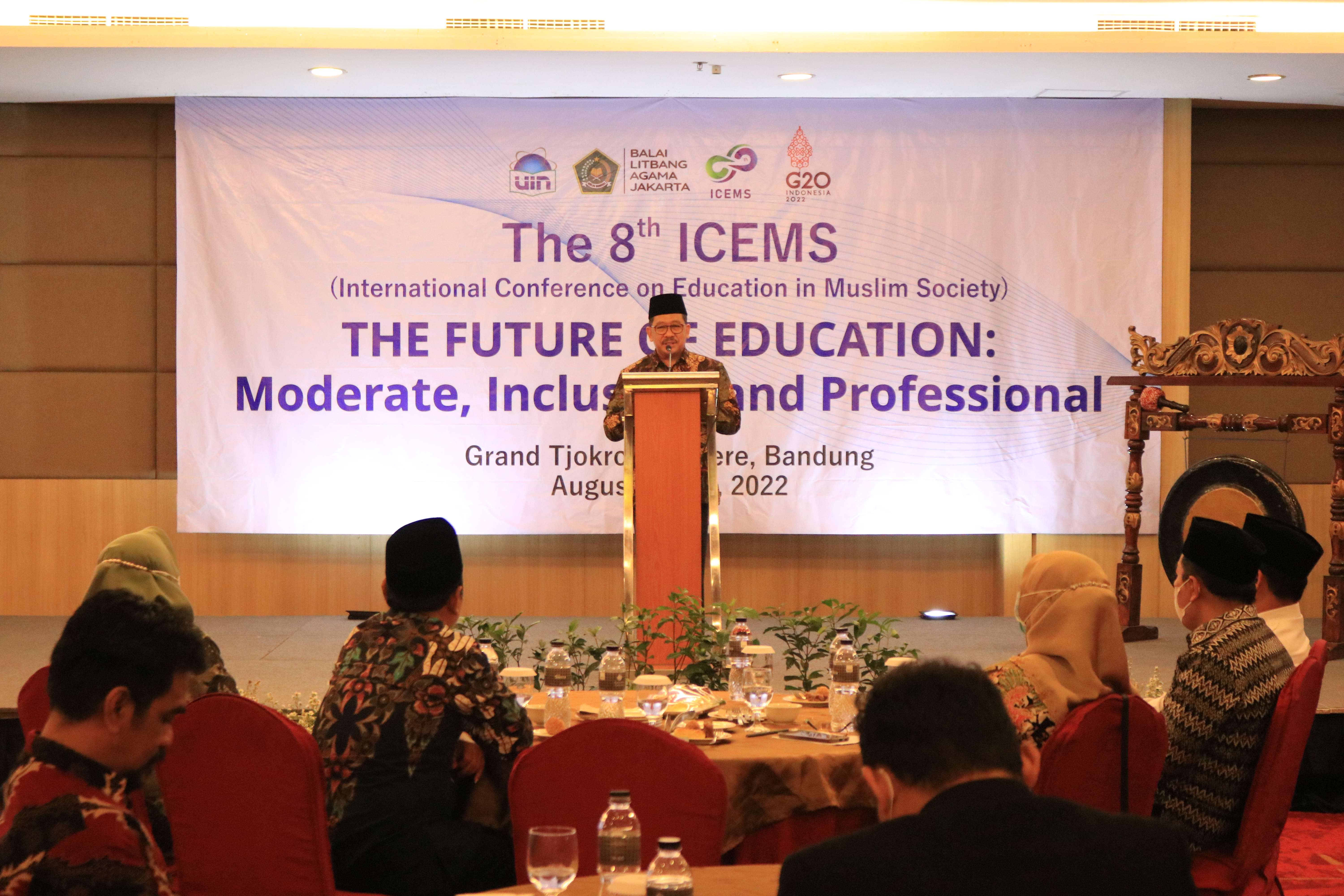 Wamenag Ajak Civitas Academica Berperan Dalam Menggaungkan Moderasi Beragama