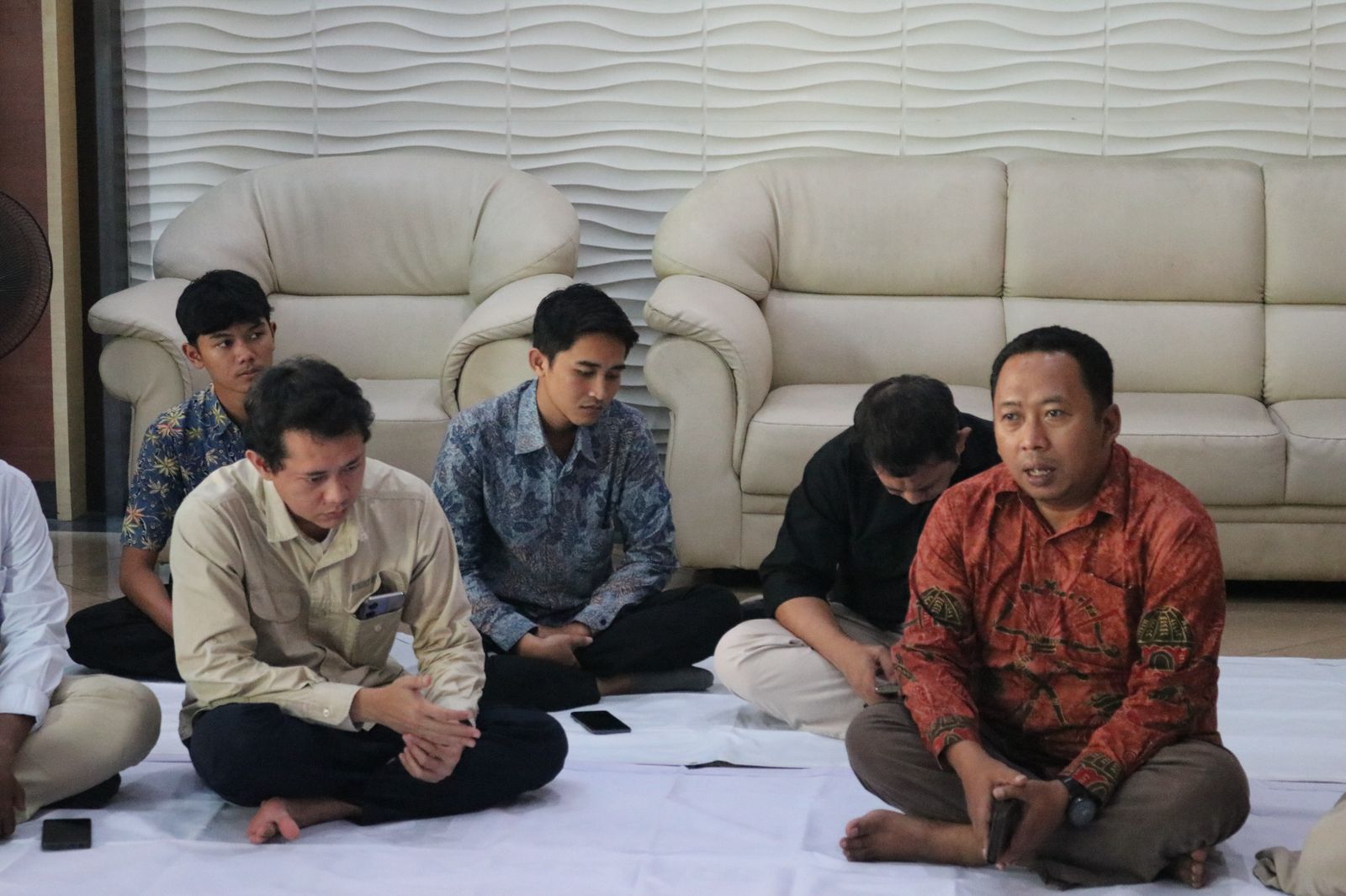Halal Bihalal BLAJ: Momen Kebersamaan dan Silahturahmi Pegawai